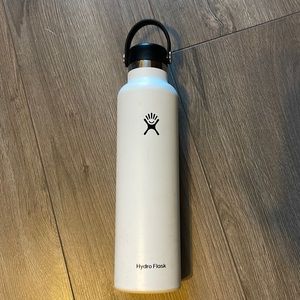 white hydroflask